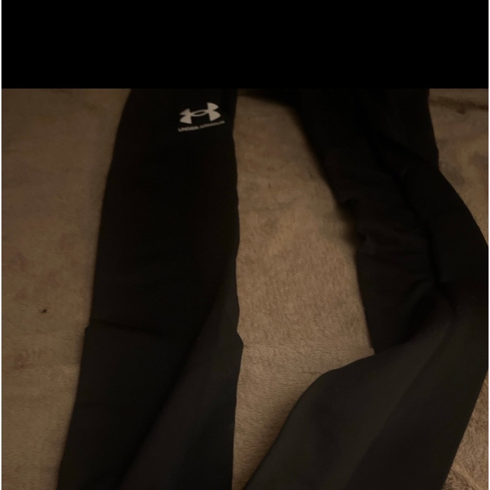 Teen boys under armor ,great for football  for any sport, soccer, hockey